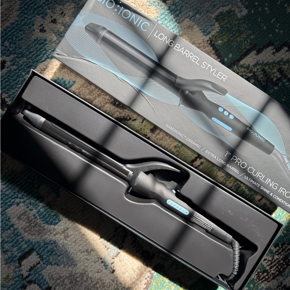 Bio Ionic 1" Pro Curling Iron - Black with Teal Accents